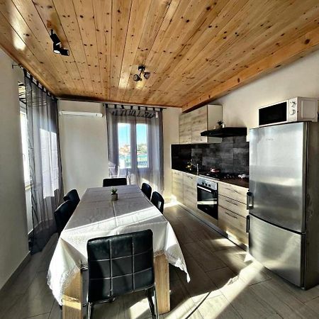 Amani Modern Apartment Λομπάρδα Εξωτερικό φωτογραφία